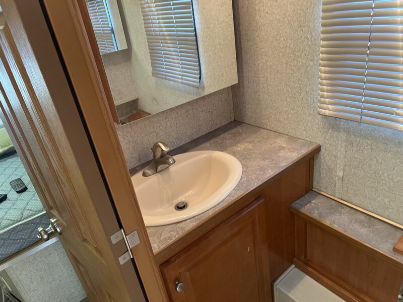 2005 GULFSTREAM 8377 SUN VOYAGER - Photo 21 - Albuquerque, NM 87108