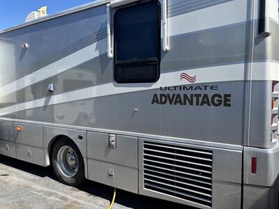 1999 WINNEBAGO 40J MOTORHOME   - Photo 5 - Albuquerque, NM 87108