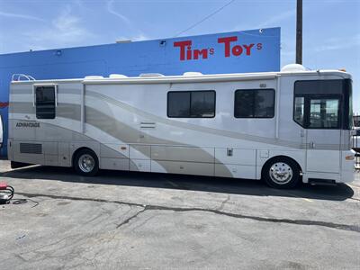 1999 WINNEBAGO 40J MOTORHOME   - Photo 1 - Albuquerque, NM 87108