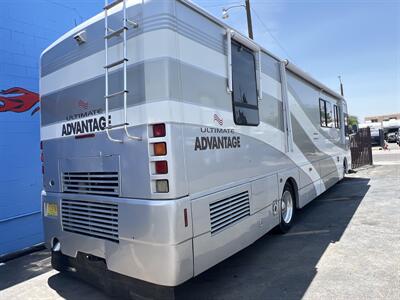 1999 WINNEBAGO 40J MOTORHOME   - Photo 3 - Albuquerque, NM 87108