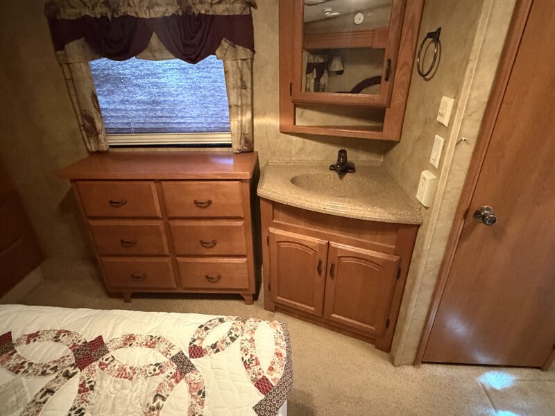 2009 NO DATA 3400RL MONTANA - Photo 19 - Albuquerque, NM 87108