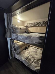 2020 Dynamax 37BHHD Force HD   - Photo 22 - Albuquerque, NM 87108