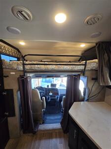 2020 Dynamax 37BHHD Force HD   - Photo 11 - Albuquerque, NM 87108