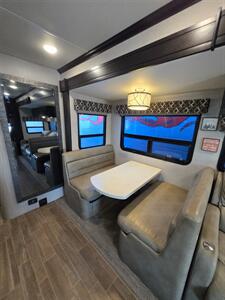 2020 Dynamax 37BHHD Force HD   - Photo 17 - Albuquerque, NM 87108
