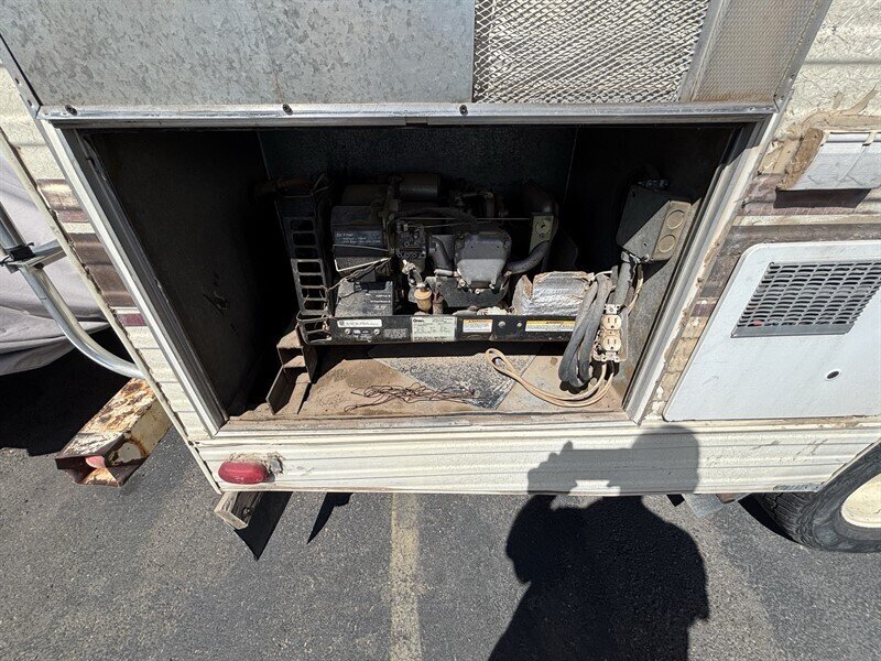 1985 Fleetwood TIOGA - Photo 6 - Albuquerque, NM 87108