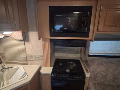 2009 Four Winds 31D HURRICANE   - Photo 15 - Albuquerque, NM 87108