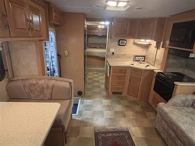 2009 Four Winds 31D HURRICANE   - Photo 16 - Albuquerque, NM 87108