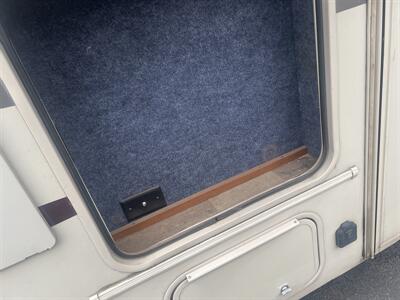 2017 Ford Transit LEPRECHAUN   - Photo 15 - Albuquerque, NM 87108