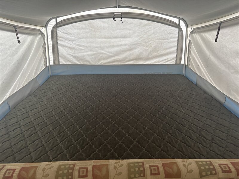 2007 Fleetwood Pop-Up Bayside CP - Photo 13 - Albuquerque, NM 87108