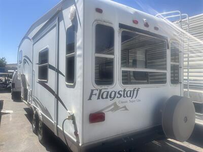 2010 Forest River 8524RLS CLASSIC SUPER LITE FLAGSTAFF - Photo 3 - Albuquerque, NM 87108