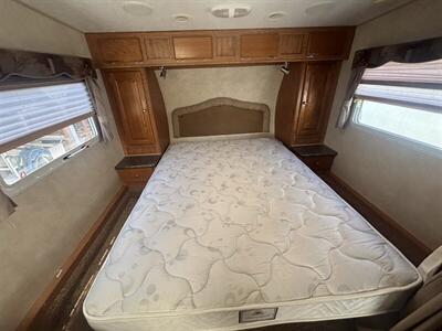 2010 Forest River 8524RLS CLASSIC SUPER LITE FLAGSTAFF - Photo 23 - Albuquerque, NM 87108