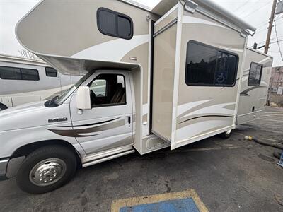 2015 Winnebago 27QP Minnie Winnie   - Photo 2 - Albuquerque, NM 87108