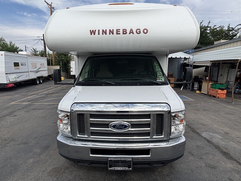 2019 Winnebago 25J Outlook - Photo 1 - Albuquerque, NM 87108