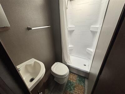 2019 Winnebago 25J Outlook   - Photo 8 - Albuquerque, NM 87108