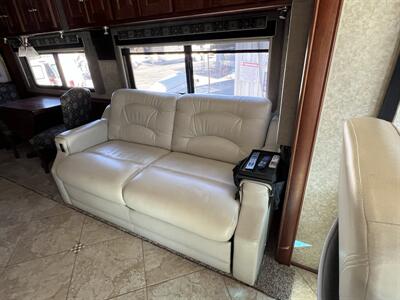 2011 Winnebago 40CD Tour   - Photo 23 - Albuquerque, NM 87108