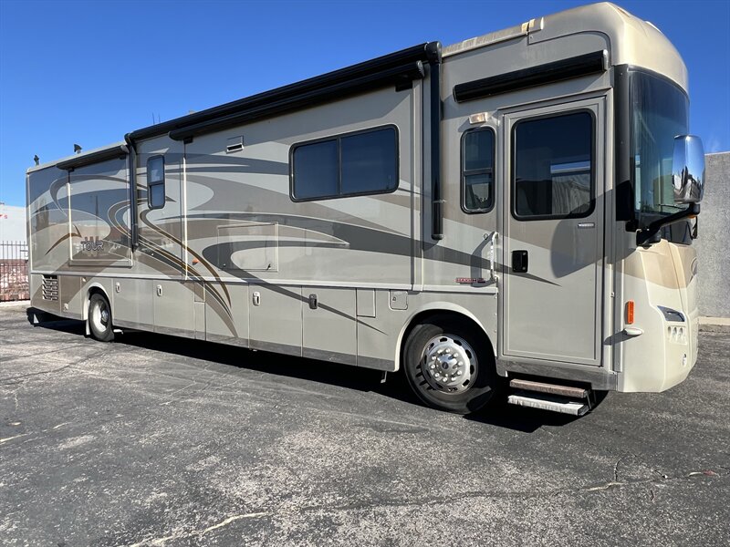 2011 Winnebago 40CD Tour   - Photo 1 - Albuquerque, NM 87108