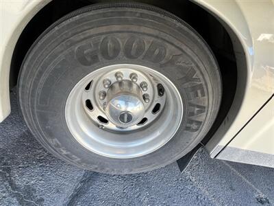 2011 Winnebago 40CD Tour   - Photo 29 - Albuquerque, NM 87108