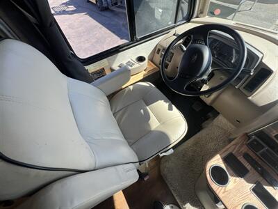 2017 Winnebago SUNSTAR SUNSTAR   - Photo 14 - Albuquerque, NM 87108