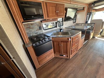 2017 Winnebago SUNSTAR SUNSTAR   - Photo 23 - Albuquerque, NM 87108