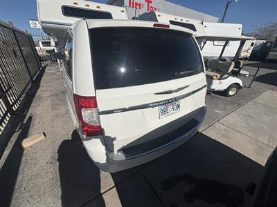 2013 Chrysler Town & Country Touring   - Photo 2 - Albuquerque, NM 87108