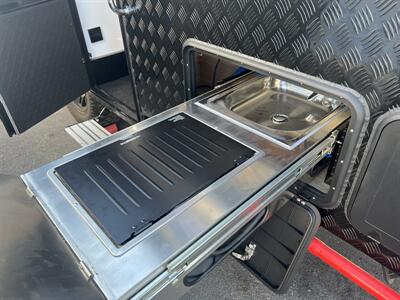 2022 BLACK SERIES CA TRAVEL TRAILER   - Photo 7 - Albuquerque, NM 87108