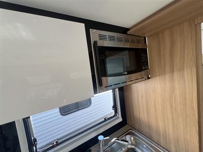 2022 BLACK SERIES CA TRAVEL TRAILER   - Photo 8 - Albuquerque, NM 87108