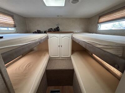 2008 Keystone 31RQSLE OUTBACK SYDNEY EDITI  BUNK ROOM - Photo 15 - Albuquerque, NM 87108