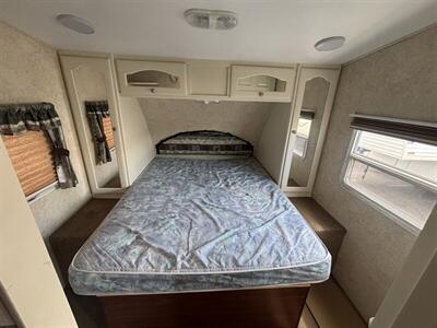 2008 Keystone 31RQSLE OUTBACK SYDNEY EDITI  BUNK ROOM - Photo 10 - Albuquerque, NM 87108