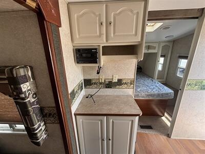 2008 Keystone 31RQSLE OUTBACK SYDNEY EDITI  BUNK ROOM - Photo 18 - Albuquerque, NM 87108