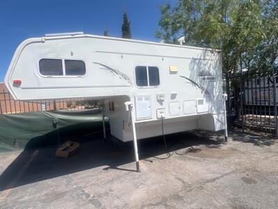 2005 SNOW RIVER TRUCK CAMPER 906 dinette slide  Overhead camper - Photo 1 - Albuquerque, NM 87108