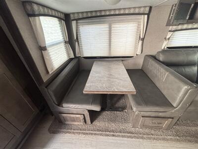 2021 FORESTRIVER 235S FLAGSTAFF SHAMROCK   - Photo 15 - Albuquerque, NM 87108