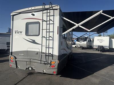 2013 Winnebago VIEW 3500  24V - Photo 5 - Albuquerque, NM 87108
