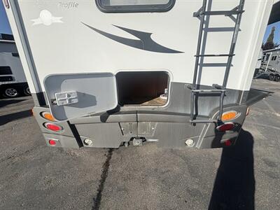 2013 Winnebago VIEW 3500  24V - Photo 14 - Albuquerque, NM 87108