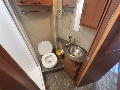 2013 Winnebago VIEW 3500  24V - Photo 31 - Albuquerque, NM 87108