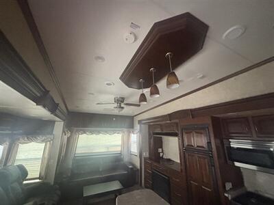 2013 Palomino 320RL COLUMBUS   - Photo 20 - Albuquerque, NM 87108