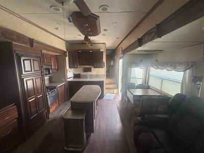 2013 Palomino 320RL COLUMBUS   - Photo 12 - Albuquerque, NM 87108