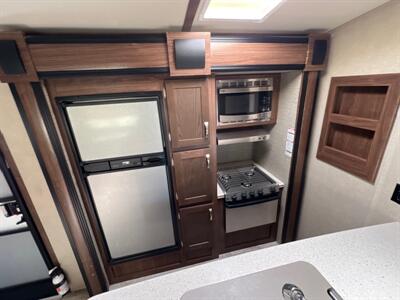 2017 AEROLITE 319BHSS  2 Bedroom - Photo 23 - Albuquerque, NM 87108