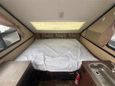 2016 Jayco SPORT 12HFD   - Photo 13 - Albuquerque, NM 87108