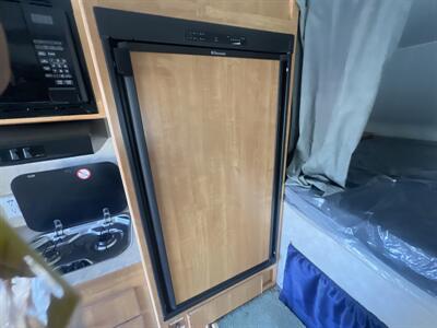 2010 TRAVEL LITE 800 TRAVEL TRAIL  overhead camper - Photo 10 - Albuquerque, NM 87108