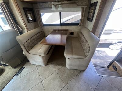 2012 Itasca Suncruiser 35P   - Photo 16 - Albuquerque, NM 87108