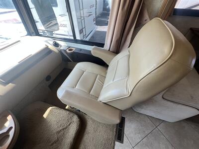 2012 Itasca Suncruiser 35P   - Photo 18 - Albuquerque, NM 87108