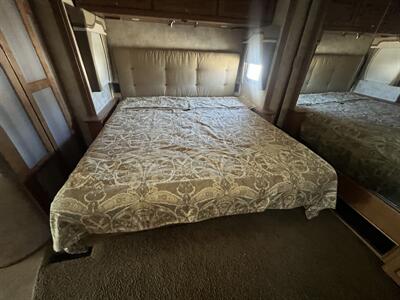 2012 Itasca Suncruiser 35P   - Photo 28 - Albuquerque, NM 87108