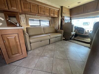 2012 Itasca Suncruiser 35P   - Photo 15 - Albuquerque, NM 87108