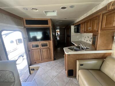 2012 Itasca Suncruiser 35P   - Photo 19 - Albuquerque, NM 87108
