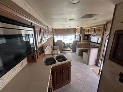 2012 Itasca Suncruiser 35P   - Photo 25 - Albuquerque, NM 87108