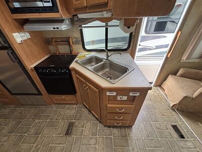 2006 Forestriver 29RLBS Wildcat   - Photo 11 - Albuquerque, NM 87108