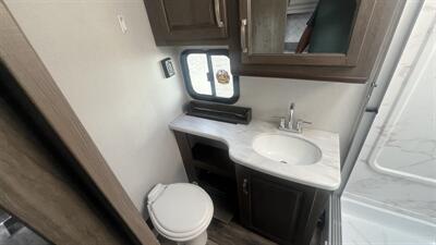 2021 Keystone Cougar   - Photo 17 - Albuquerque, NM 87108