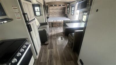 2021 Keystone Cougar   - Photo 18 - Albuquerque, NM 87108