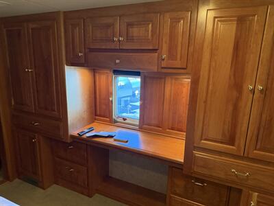 2010 NEW HORIZONS F39 MAJESTIC - Photo 53 - Albuquerque, NM 87108