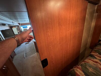 2012 HOLIDAY RAMBLER ALUMA MOTORHOME   - Photo 8 - Albuquerque, NM 87108